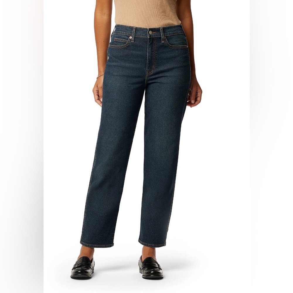 Levi's Signature Blue Denim with Tan Label